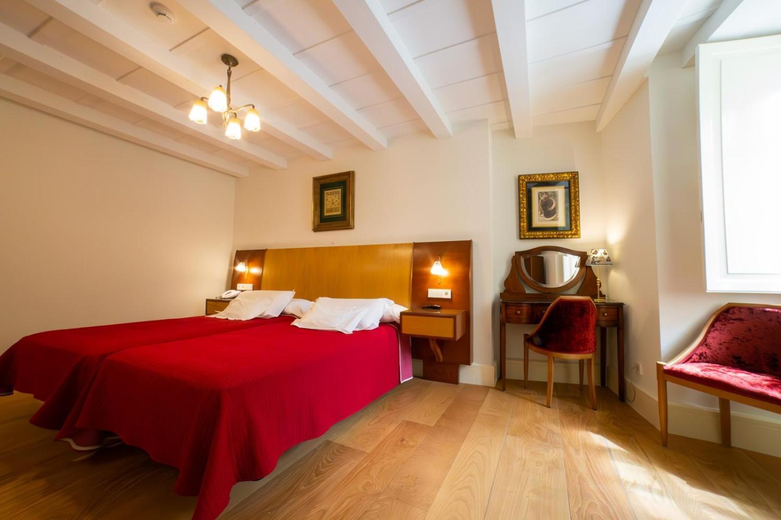Hotel Monumento Pazo De Orban Lugo Room photo